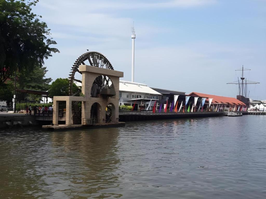Quayside Hotel Malacca Eksteriør bilde